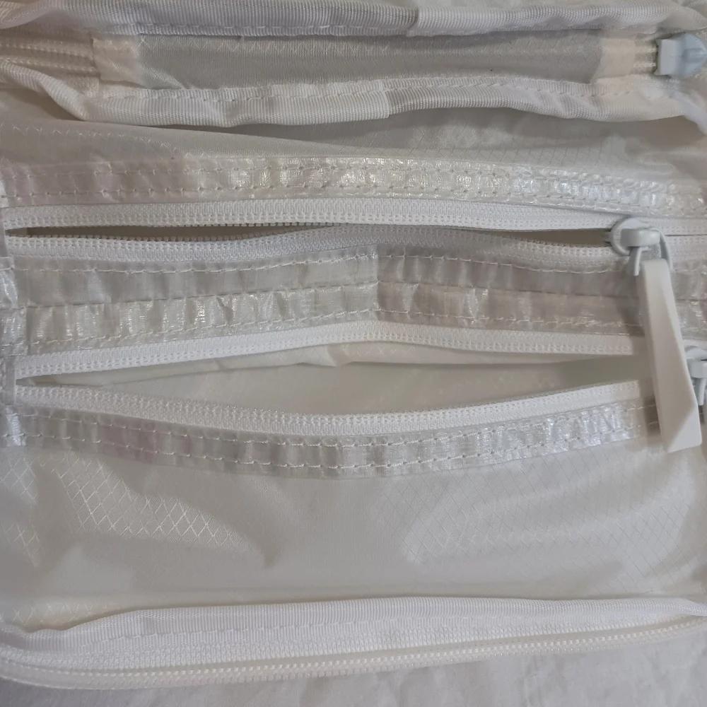 TUMI x PUBLIC SCHOOL Accessory case Pencil Bag Limited Edition white